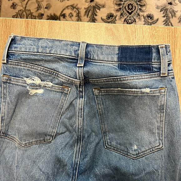 A&F High Rise Mom Jean - Picture 4 of 6